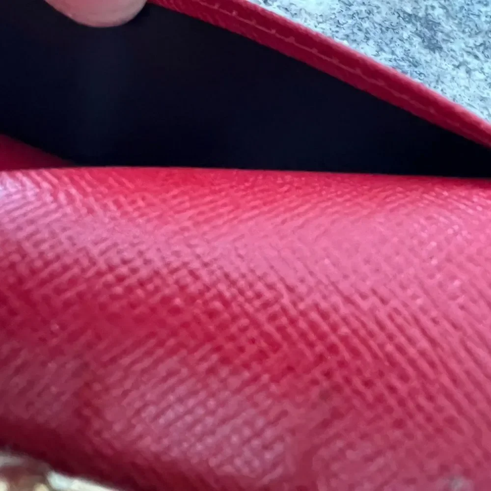 Authentic Louis Vuitton Epi Agenda PM